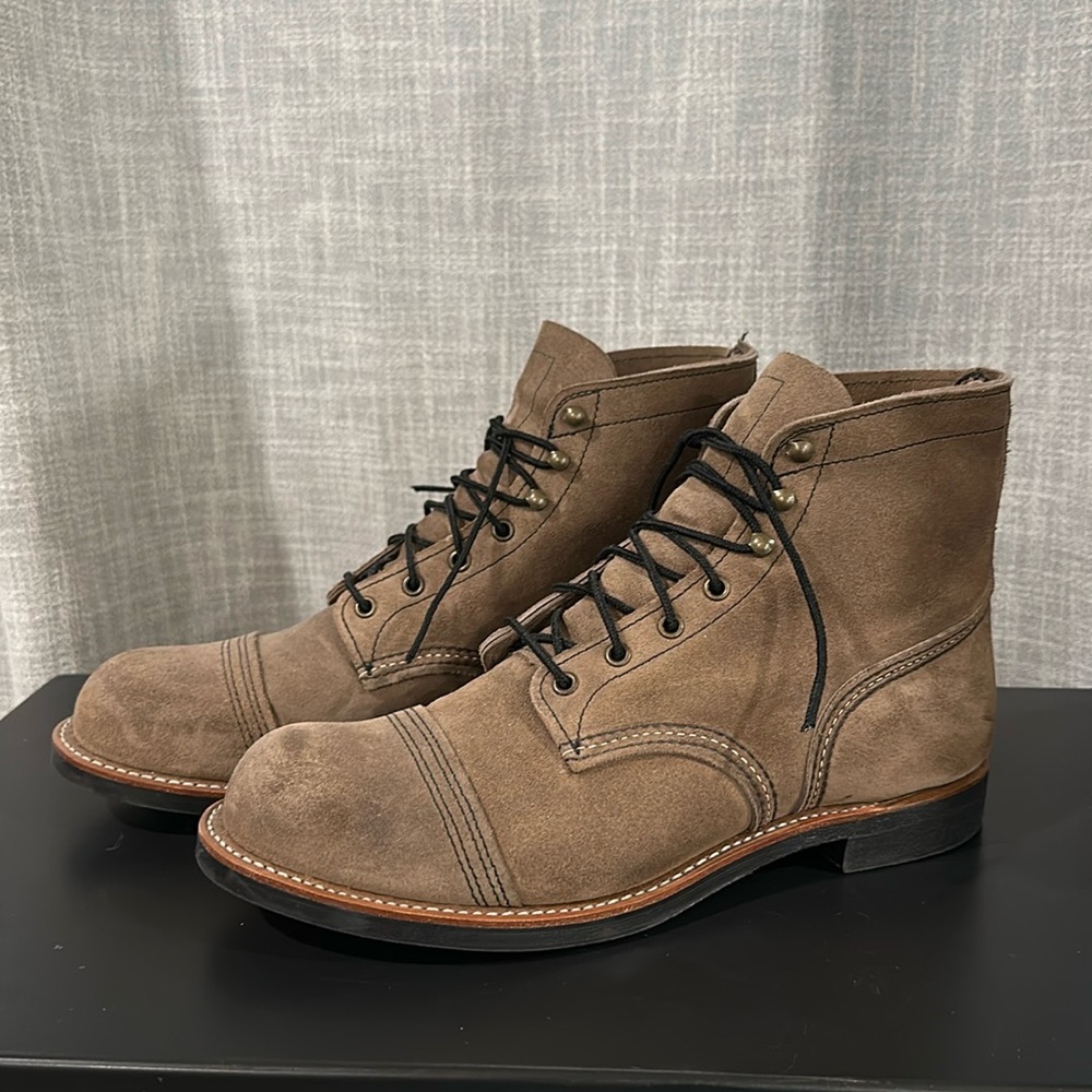 Men’s Red Wing boots size 10.5